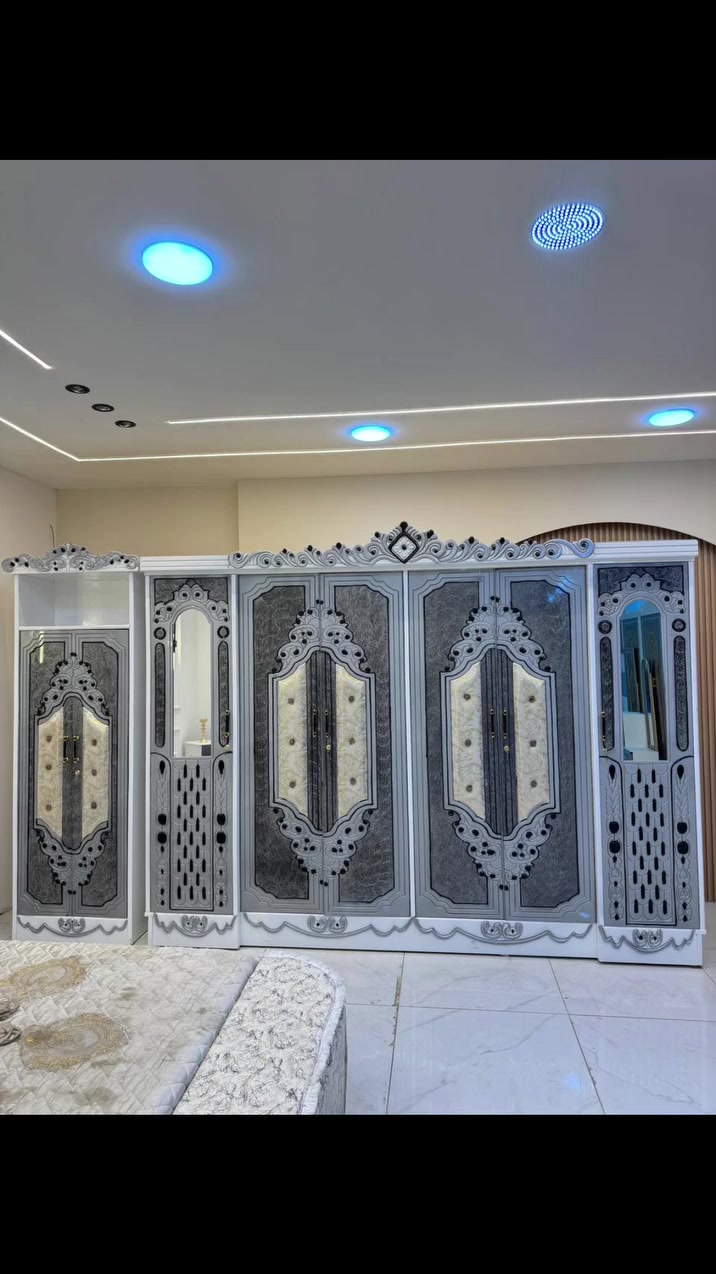 🌹 غرفة نوم أنيقة بتصميم عصري وجودة عالية 🌹

إذا تبحثون عن الراحة والأناقة بغرفة نوم وحدة، هذا الموديل راح يعجبكم ✨

✅ تصميم راقي ومميز
✅ خامات متينة وعمر طويل
✅ ألوان عصرية تناسب كل الأذواق
✅ سعر مناسب مقابل الجودة

📍 التوصيل متوفر
📩 للاستفسار والسعر راسلونا على الخاص ***********

لا تفوتون الفرصة، خلي غرفة نومكم أجمل وأفخم 💖

#غرف_نوم #اثاث_العراق #غرف_نوم_مودرن #غرف_عرسان #اثاث_منزلي #اربيل #بغداد #الموصل #البصرة #كركوك
