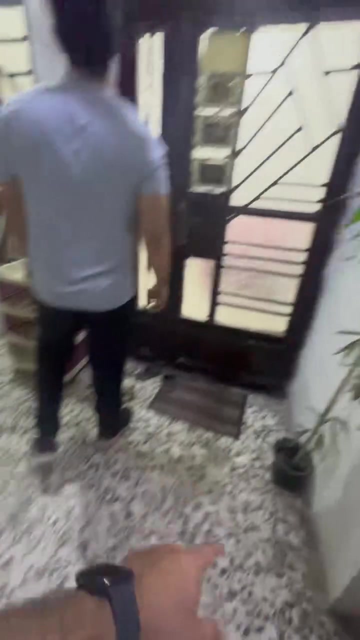 شقه للايجار 
طابق ثالث درج بسيط
تحتوي على ٣ غرف نوم وصاله ومطبخ وخدمات
الاعظميه شارع عشرين 
الايجار ٤٥٠ 
للاستفسار ***********
