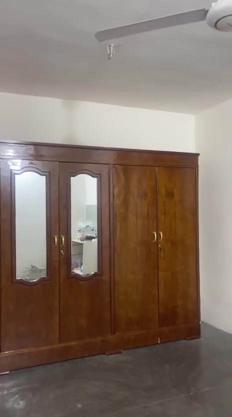 كنتور صاج عراقي جديد صار ٣ اشهر ماخذته كبير اخذته ب١٢٠٠ واريده ٧٠٠ الف مكاني الرمادي للتواصل ***********
