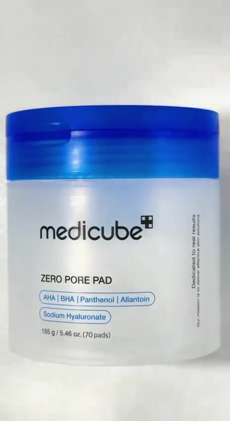 Medicube Zero Pore Pad
تونر باد مقشّر يحتوي AHA وBHA، يساعد على تنظيف المسام وتقليل الرؤوس السوداء وتنعيم ملمس البشرة. ✨💙

للإستفسار يرجى الاتصال او للمراسله ماسنجر او واتساب   

***********   

#كوزمتك_نانو
