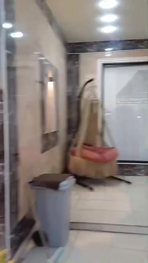 � منتجع غزل… وناسة وراحة بكل مكان! 🌴
إذا تريد تقضي يوم حلو ويغيّر جوك، فوجهتك منتجع غزل. ✨

🏊‍♂️ مسبح نظيف وممتع للكبار والصغار.

🎠 ألعاب أطفال حتى يعيشون أحلى أوقاتهم.

🌿 جلسات مريحة وأجواء عائلية هادئة.

☀️ مكان مثالي للراحة، واللمة، وصنع أجمل الذكريات.

لا تفوّت الفرصة، وخلي يومك مختلف في منتجع غزل.

بلد📍 أهلاً وسهلاً بالجميع، ننتظركم بكل محبة. 🌹

 وتساب (***********)( ***********)

