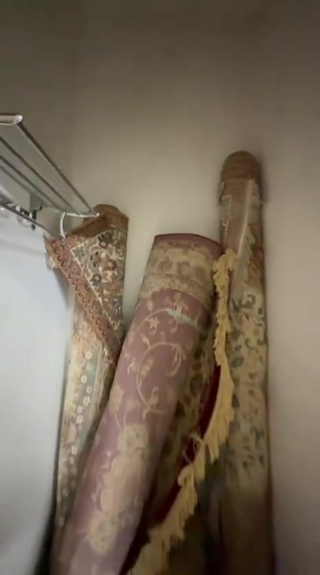 بيت للاجار
مساحه البيت 200 متر يحتوي البيت على غرفتين و صاله و صاله استقبال و يحتوي على حمامين و البيت مفروش بالكامل
العنوان : المنصور البيجيه
للاستفسار التواصل على هذا الرقم
***********
