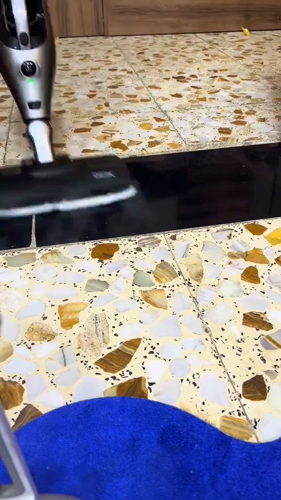 عندي مكناسه حرارية شغلها يخبل سعرها 55 الاستخدام مره وحده مكناسه كهربائية سعرها 20 الف استخدام مره أريد ابيعهن لن ماعندي مكان
عندي مكناسه حرارية شغلها يخبل سعرها 55 الاستخدام مره وحده مكناسه كهربائية سعرها 20 الف استخدام مره أريد ابيعهن لن ماعندي مكان 
متوفر توصيل


**إذا كنت صاحب هذا الإعلان وتريد حذفه لأي سبب، رجاءا أرسل رسالة إلى الدعم الفني**