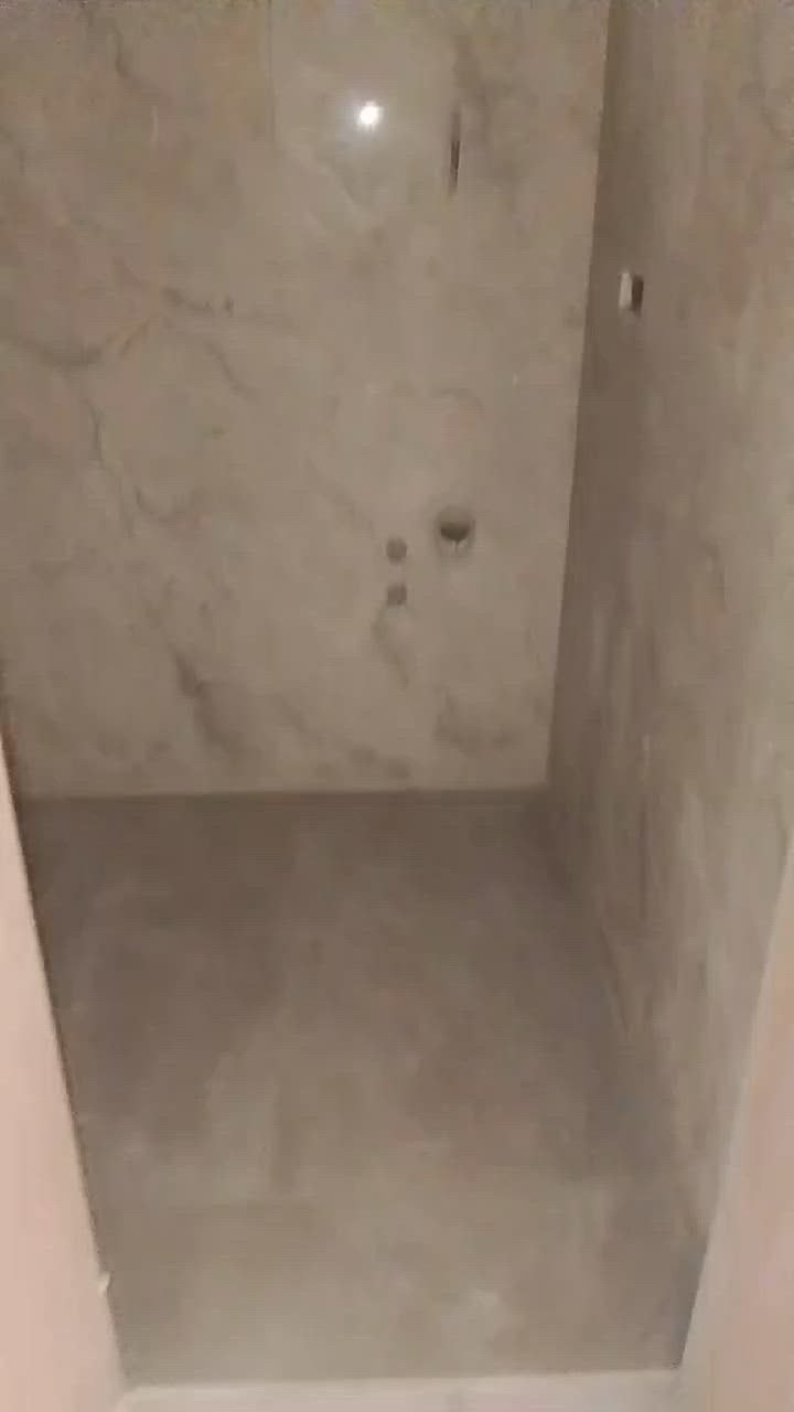 السلام عليكم درجه اولى مصري تسليم مهندس ***********
