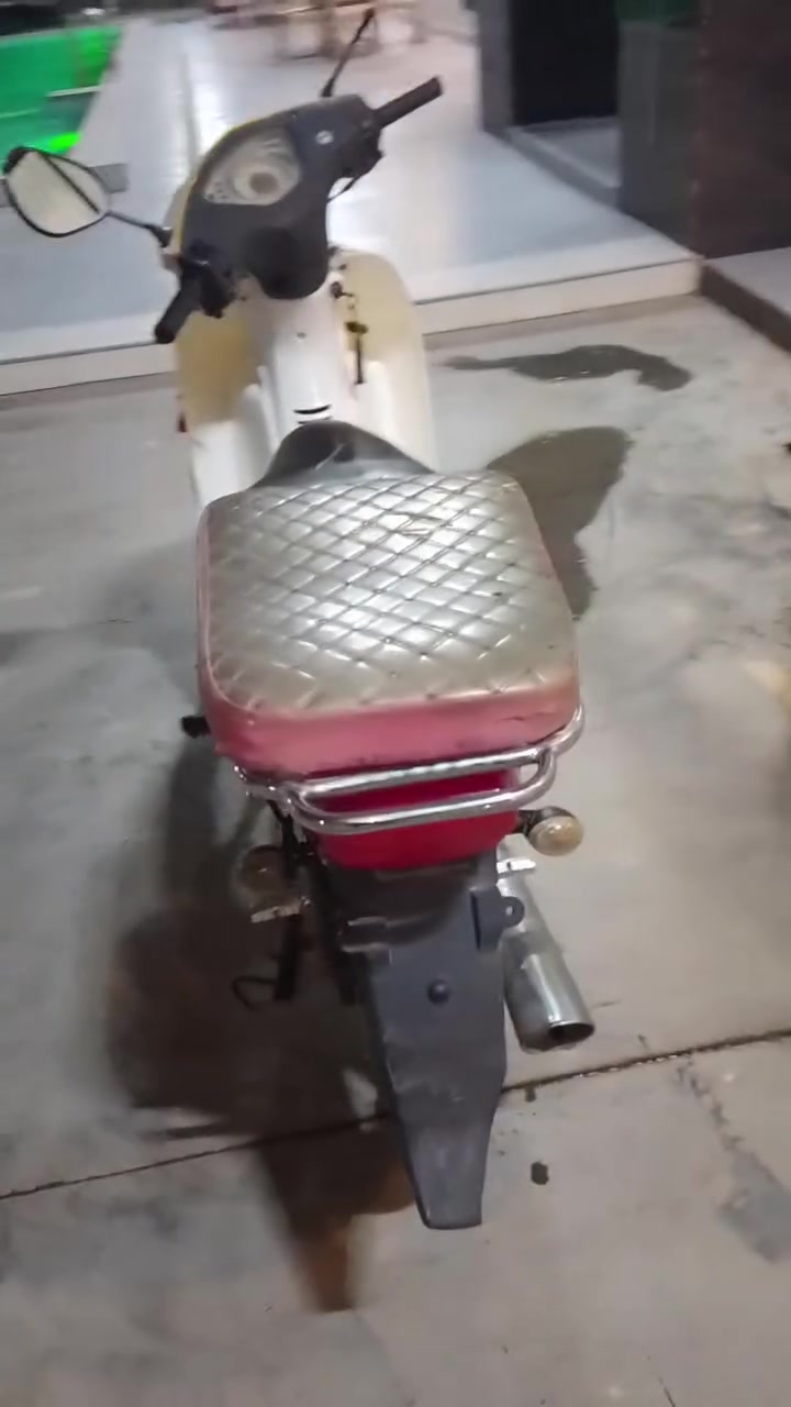 سلفيز للبيع مكفول كفاله عامه كلشي شغال من اشاره هورن مكينه ناعمه مامفتوحه السعر 600 وبي مجال حك الجيه للستفسار
***********

