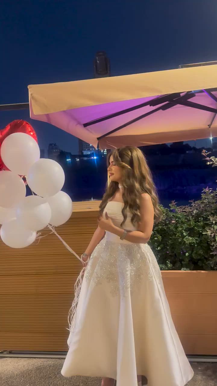 فستان لون اوف وايت يلبس قياسm/s ماخذته ب١٥٠ ابيعه ب٧٥  لابسته بس مره وحده العنوان بغداد توصيل٥


**إذا كنت صاحب هذا الإعلان وتريد حذفه لأي سبب، رجاءا أرسل رسالة إلى الدعم الفني**