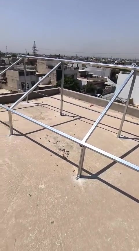 كادر تنصيب طاقات شمسيه في كركوك ***********
