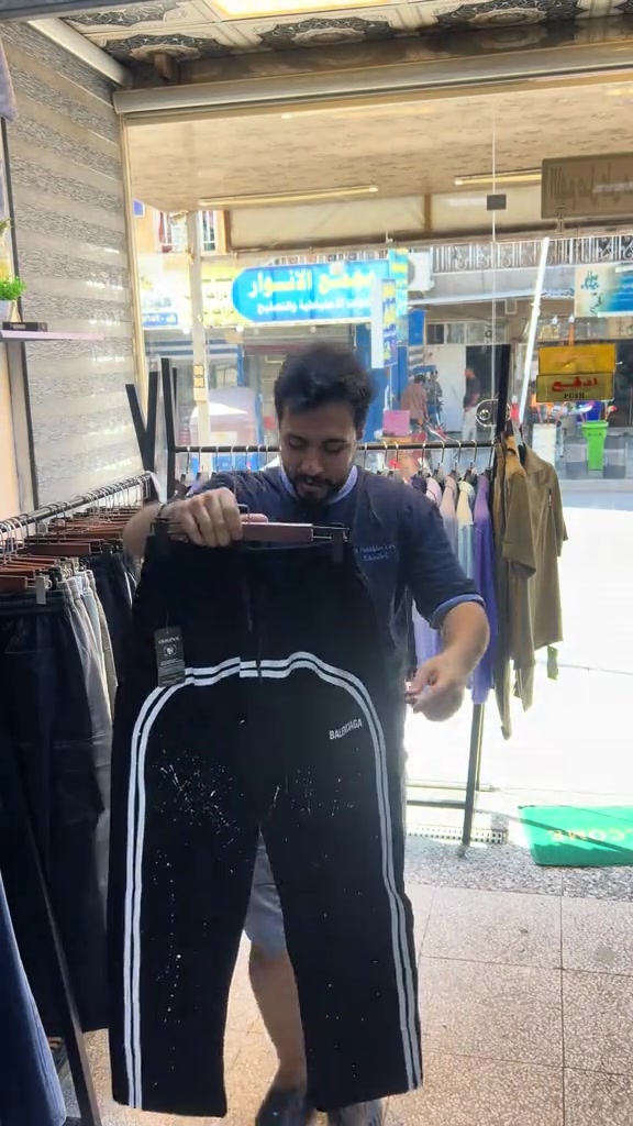 يوجد توصيل لجميع محافضات سعر توصيل 5  للحجز  ***********  #شعب_الصيني_ماله_حل😂😂 #اكسبلور #foryou #fyp #ترند 
