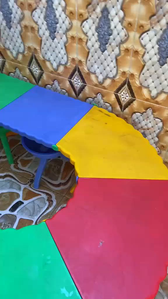 سلام عليكم غراض روضة للبيع نظيفات الي يريد يفتح مشروع ويفكر بمشروع يكدر يبدي بيهن 
للتواصل والاستفسار واتس اب فقط ***********
