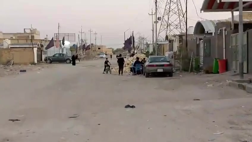 قطعة ٣٠٠ متر بالصخيين تبعد عن الشارع السايدين الرئيسي ٧٠ متر ساحبلها بوري مجاري وصونده ماي مدفونه وجاهزه للبناء عرض شارعها ٢٠ متر
الموقع شارع المحطه ( مجمع السويدي )
السعر اتصال على الرقم
‏‪***********‬‏
