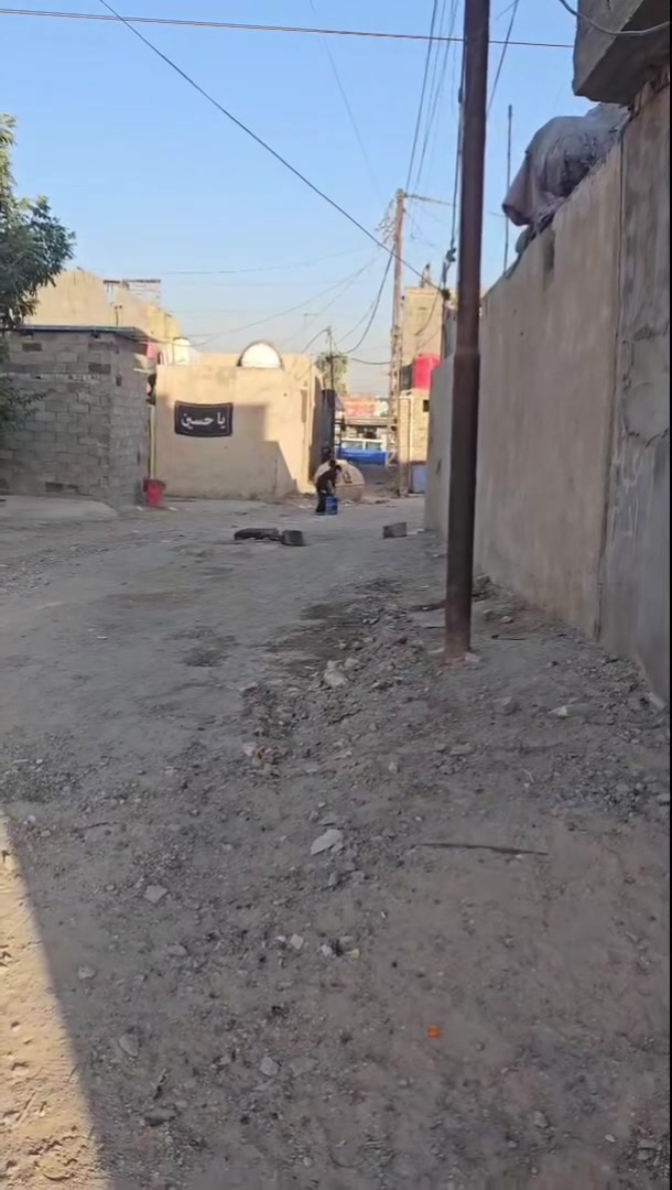 بيت ١٨٠ متر بناء طابوق والسقف صب وكل التفاصيل داخل الفديو بأول تعليق للإستفسار الاتصال ***********
