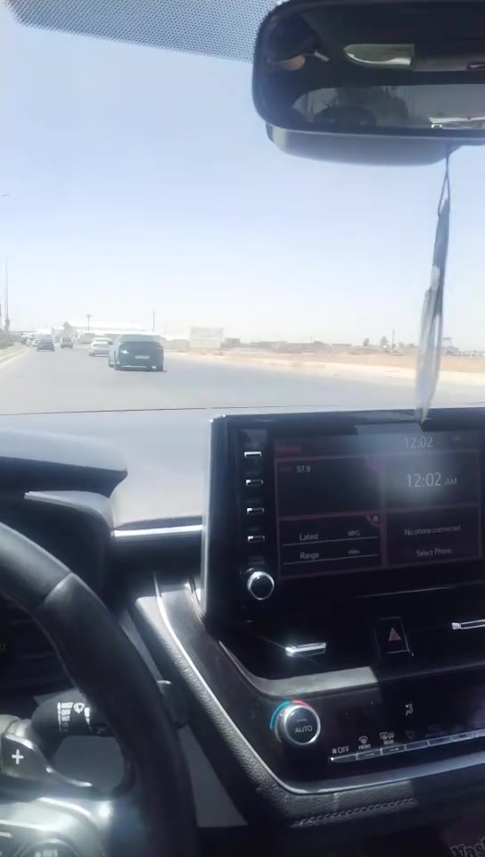 كورولا موديل 2020 سياره خصوصي مو تكسي سياره اي نقص ما بيها جير محرك تبريد سياره فول سعر 130 ومراوس حسب القناعه سياره مكانها كركوك رقم الهاتف***********
