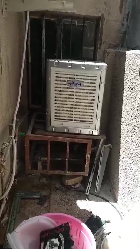 عندي مبرده جديده للبيع مامستعمله ماترهم عندي سعره ب٩٠ الف ليريده يعلق اوخاص للتفاهم موجوده بالحسينيه راشديه هذا رقم وتساب***********
