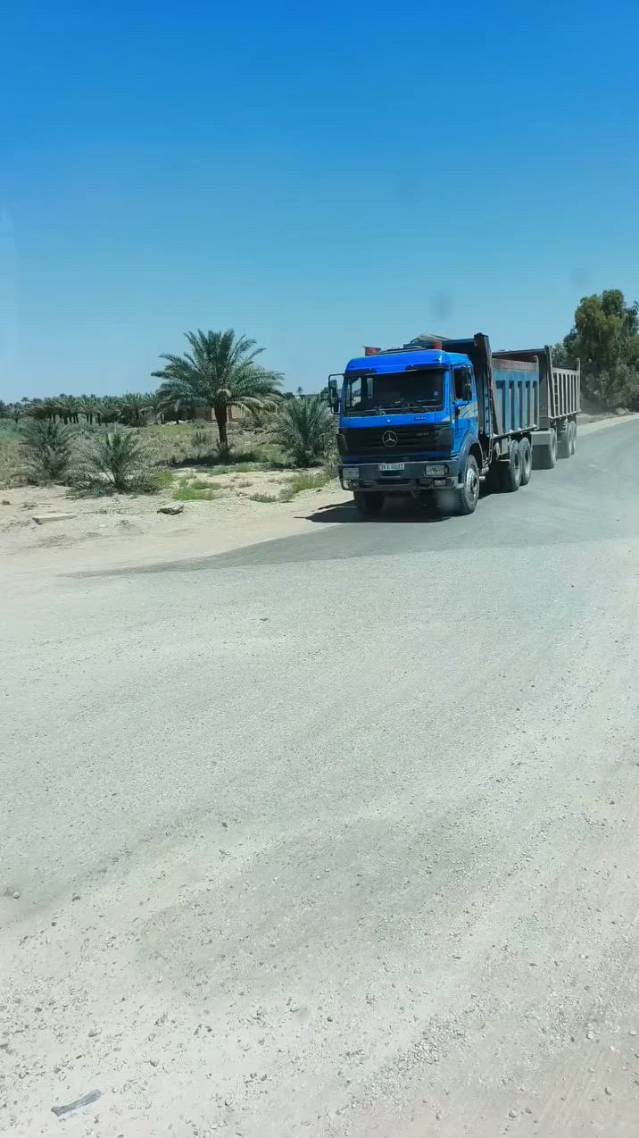 البي موديل95محرك44 جيف كير180 فافون تخم تاير  قاطره اومقطوره راس وعربانه27طن السعر425 بيها مجال ***********
