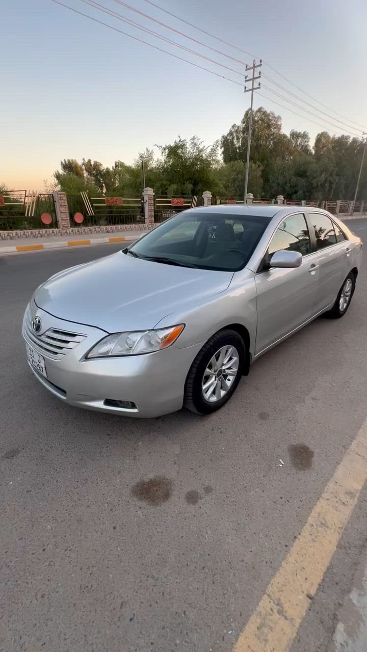 كلشي موضح بالفيديو اخوان

كامري 2009 وارد امريكي 

محرك 4/ سلندر 2400
رقم بغداد دولي شرط التحويل
السيارة استخدام شخصي اكثر من 8 سنوات السيارة على وضع الشركة ترايها زيرو ما شاء الله 
السيارة جاهزه على اخر حبايه كل نقص مابيه صدر تبريد كله جاهز
كير محرك مكفول بلادي لا تنقيص ولا تبخير 
السيارة ليبل واحد مابيها. ولا قطعه تبديل وذاكرلك بالفيديو كلشي بيها طخه بالجاملغ الخلفي ومصبوغ هوه والباب والجاملغ الثاني شخوط ونصبغ 

كل دواخل مابيها بجم كبس شركة 
اخوان السيارة مو مثل متجي وتطلع وتشوف ترايها شلون ناعمه مواصفاته معروفه كامرا خلفيه وتحكمات وغيرهن 
السعر 103 وبي مجال 
العنوان الفلوجة— الحبانيه 
للاستفسار الاتصال ***********
