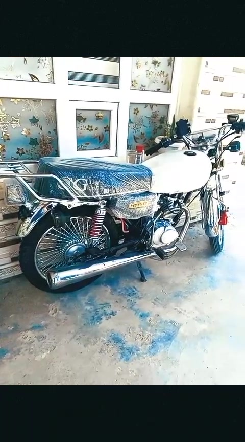 سلام عليكم شباب دراجه البيع موديل 24 محرك مفتوح مبدل ولفات فقط السعر 525 وبيها مجال الشراي لاتصال عل رقم فقط وتساب ***********

