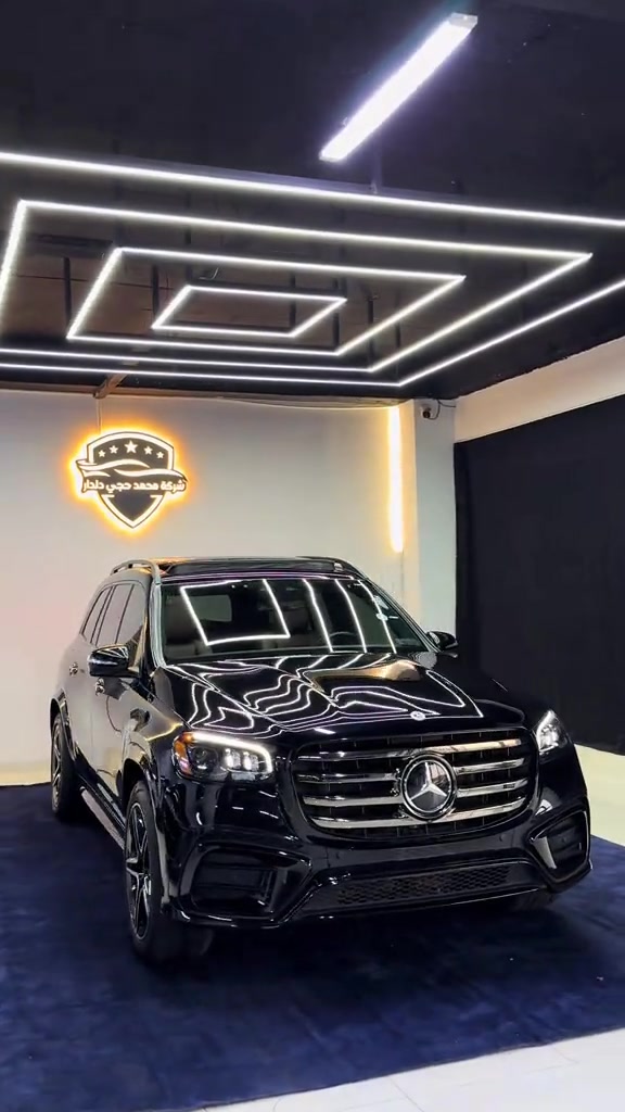 Mecedes-benz GLS 450 4matic Black and brown Black edetion  Amg full option 2024 clean title 34,000mil  Call for price: ***********
