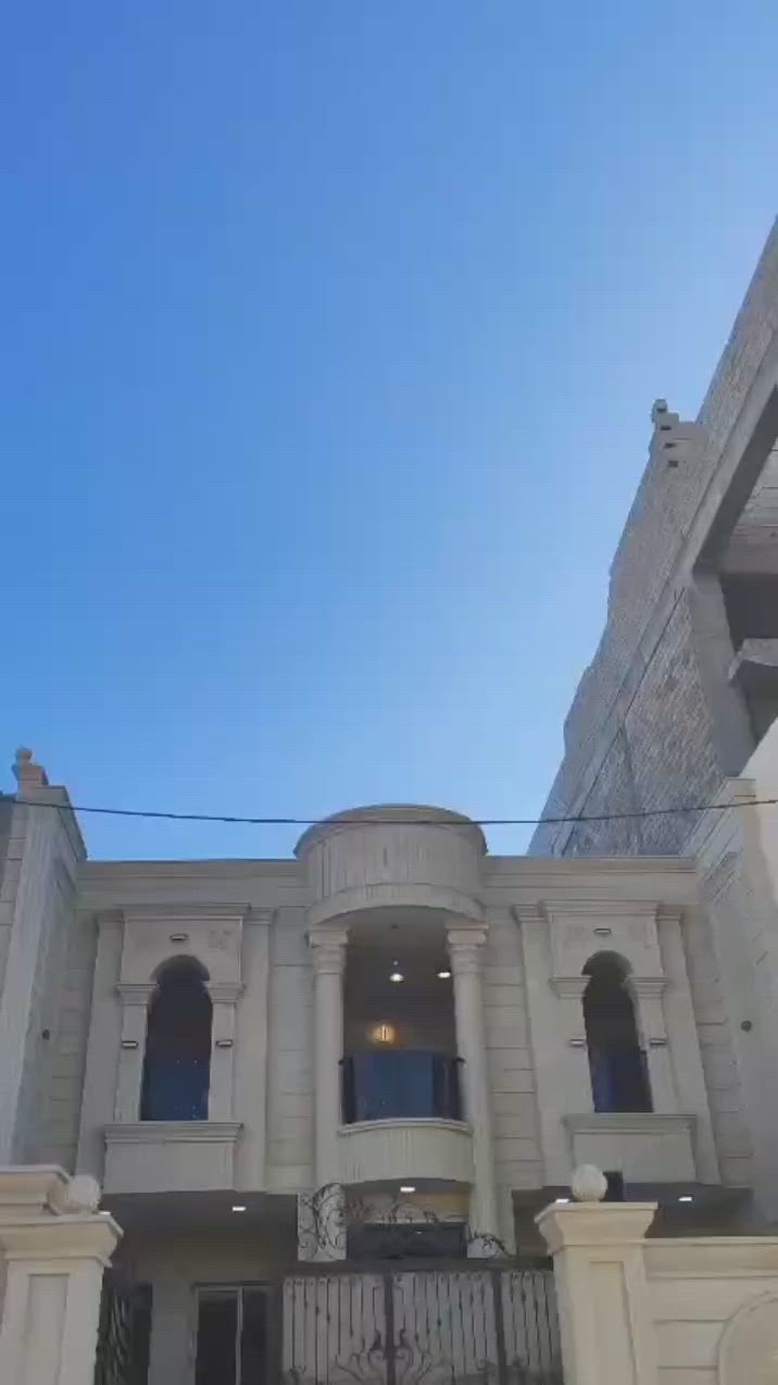 🏠 ڤيلا للبيع🏠
تكريت/ الديوم (ال 14 الف)
بصف شارع🛣️ 60 الرئيسي 
مساحـــة300متر 
طابقين
وجه 10متر
 نزال 30متر
شارع 15متر 
( محتويات الدار)
واجهه حجر حلان+ غرف نوم عدد5+صحيات عدد 5+ سحب مودرن جبس بورد +ابواب خشب تركي+ أرضية بورسلين +منظومات كامله.. غاز .وكاميرات .وجزامات. شبابيك المنيوم +كراج سيارات مع حديقه 
صدة البيت ع كركوك شروق الشمس 
 بالفيديو 
للأستفسار
***********
