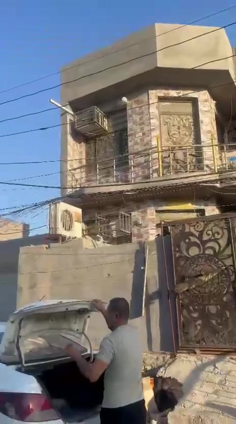 دار لبي  مساحة   135 زراعي سند خمسة وعشرين بي قصاصة 
معاملة مال يطوب حي كامل مكمل سعر خاص***********
