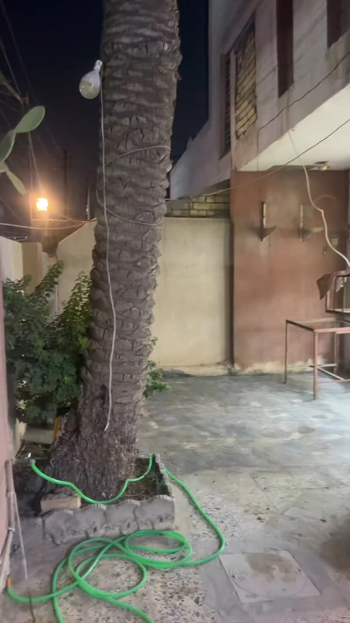 ⭕️(العلام )
🔰بيت لل ايجار مساحه (140) م نضيف جدا جداً

يحتوي على مدخلين ( مدخل على المطبخ - مدخل على الاستقبال)

⭕️محتوياته ( أستقبال - غرفه نوم - مطبخ - ترك جداً كبير - مساحه درج - حمام غربي مشترك - تواليت شرقي)

⭕️ طابق ثاني ( غرفه نوم - حمام مشترك - غرفه نوم سندويج بل اضافه للسطحين)

🔰سعر الايجار : 650 وبي مجال بسيطط

🔰 نستقبل عقارك اذا كان ( أيجار ) مجاناً

⭕️ يوجد تعقيب للمعاملات والاراضي بوجود كادر أقدم مختص .

أستفسار : مكتب البركه للعقار النواب مقابل مكتبه الطيف

***********
