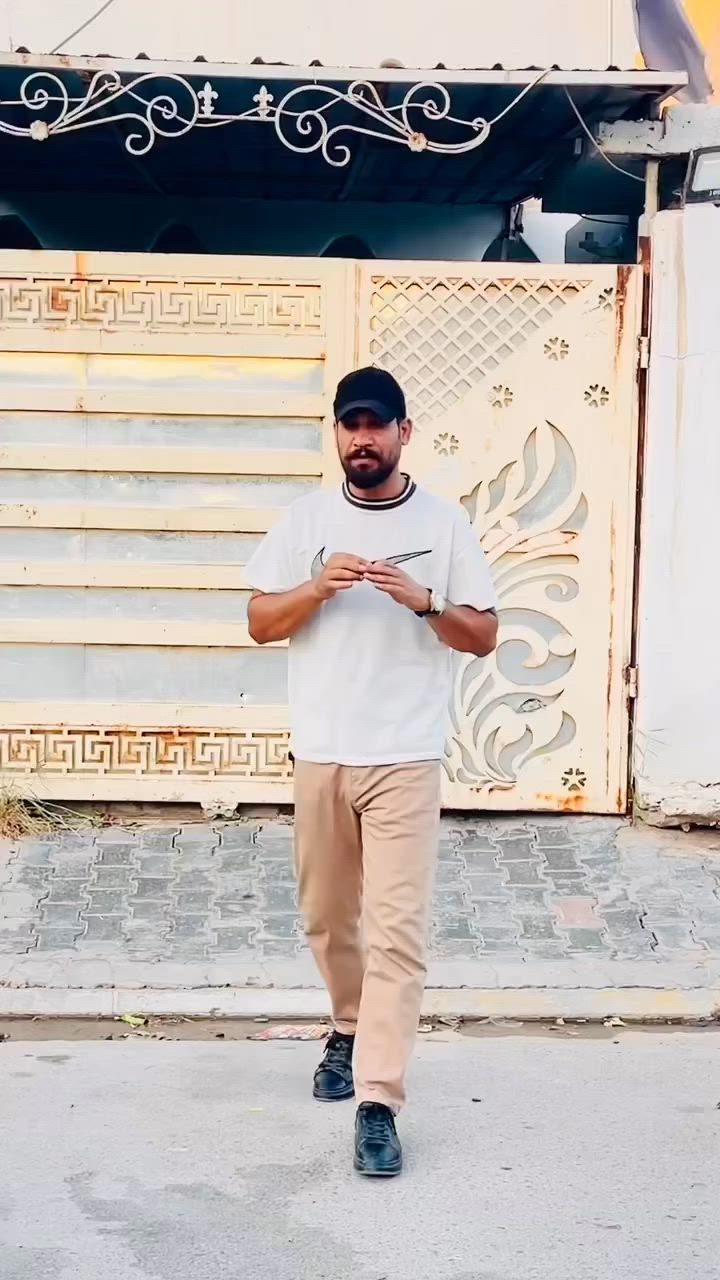 � الدار للبيع
📍 الموقع: واسط - النعمانية - قرب جامع إبراهيم الخليل

📐 المساحة: 240 م²
📏 الواجهة: 12 م

🛏 عدد الغرف: 3 غرف

📞 للتواصل والاستفسار:
***********
***********
