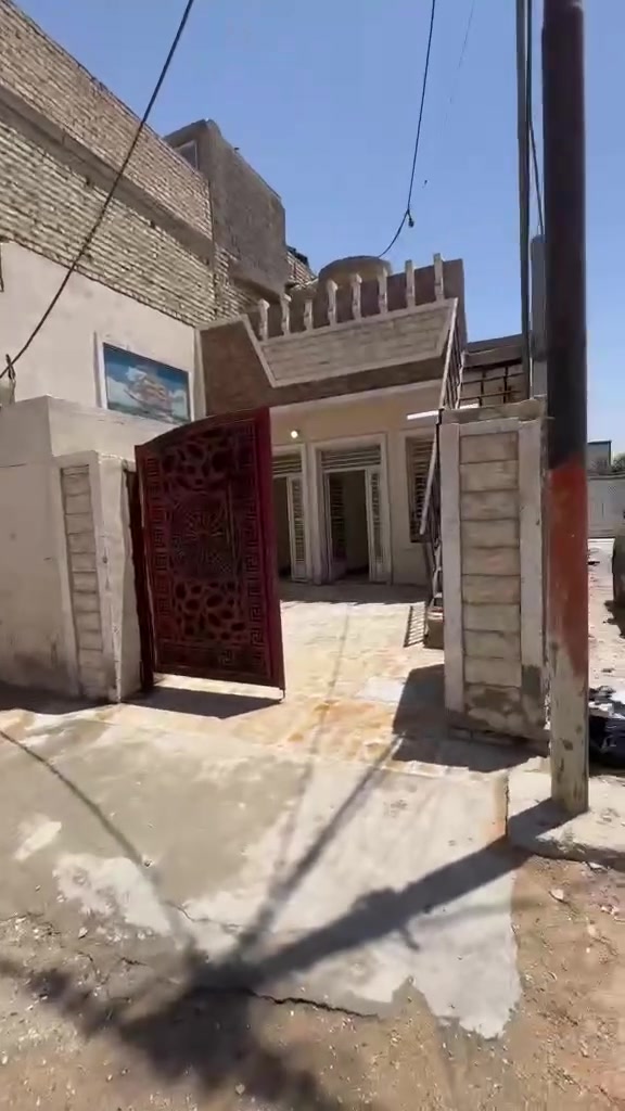 بيت الايجار مكان الدوره قرب شارع 60قرب روضه الاقمار واتساب الاستفسار
***********
