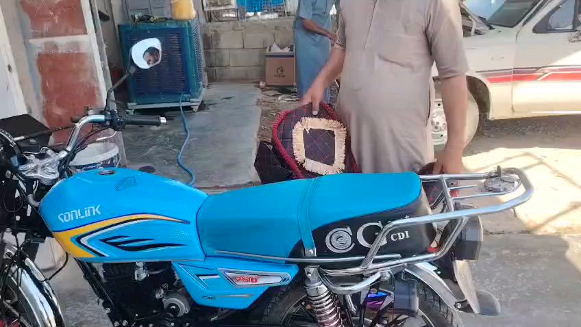 دوشمه وتغليف 🚴三ناريه فصال ومتوف خدمة توصيل


**إذا كنت صاحب هذا الإعلان وتريد حذفه لأي سبب، رجاءا أرسل رسالة إلى الدعم الفني**