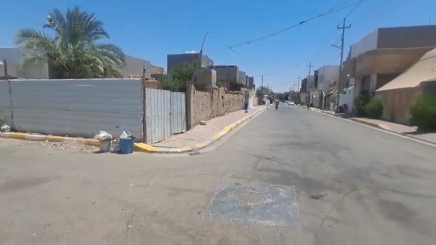 للبيع قطعه ارض مساحه ٢٤٠ ركن القادسيه الثانيه بيها ورثه والورثه كلهم موجو دين  ***********
