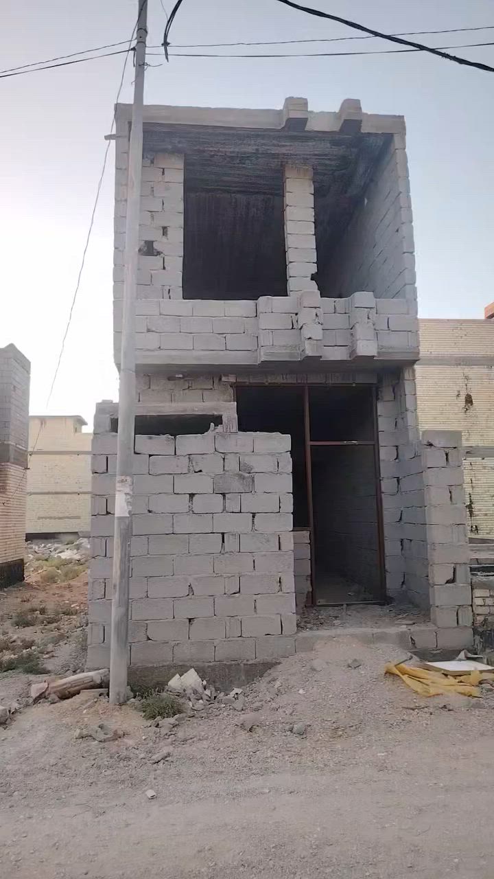 سلام عليكم هيكل للبيع مساحه ٦٤ متر واقع حال ٧٠ طابقين كربلاء المقدسة حولي ابو مهدي المهندس خلف الفيزه التركيه تفاصيل عن العقار الاتصال على الرقم *********** واتساب لمعرفه السعر علق برقم ١ يتم الرد على خاص عقارات كربلاء حيدر الزيادي
