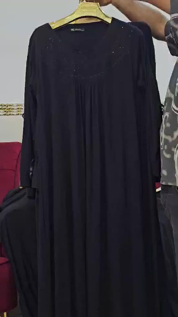 تصفه مجمع دشداشات كشمير فالينها  سواد وخامايه مو شعبي  كلهم شلع عدد ٢٧ سعرهم ١٨٠ توصيل اكو نجف مكاني ***********
