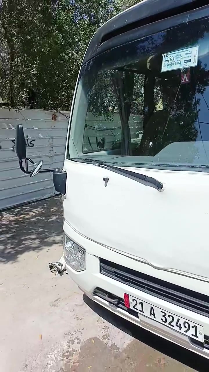 سلام عليكم عندي سيارة الببع كوستر مويل 2017 رقم سلمانيه مكفوله كفاله عامه تخم تاير جديدة حد اديه حاكيه يونس شله داخليه سيارة مدشمه كشن ستاركس منضومت قاز بطل 120 مكينه كير اكسن كفاله تحويل مباشر عنوان بغداد ولشراي يتصل على رقم *********** مكلف بنشر
