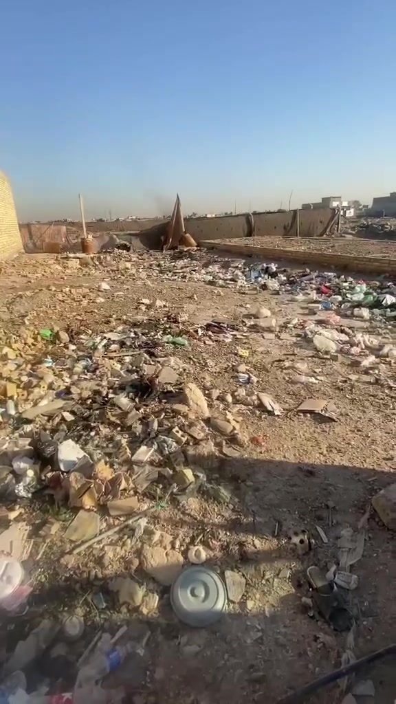 سلام عليكم قطعت ارض للبيع المساحه 200 متر العنوان الدسيم يم حسينيت الشيخ وهاب كامله خدمات مجاري مي كهرباء تبليط السعر 20 وبيه مجال رقم الهاتف ***********
