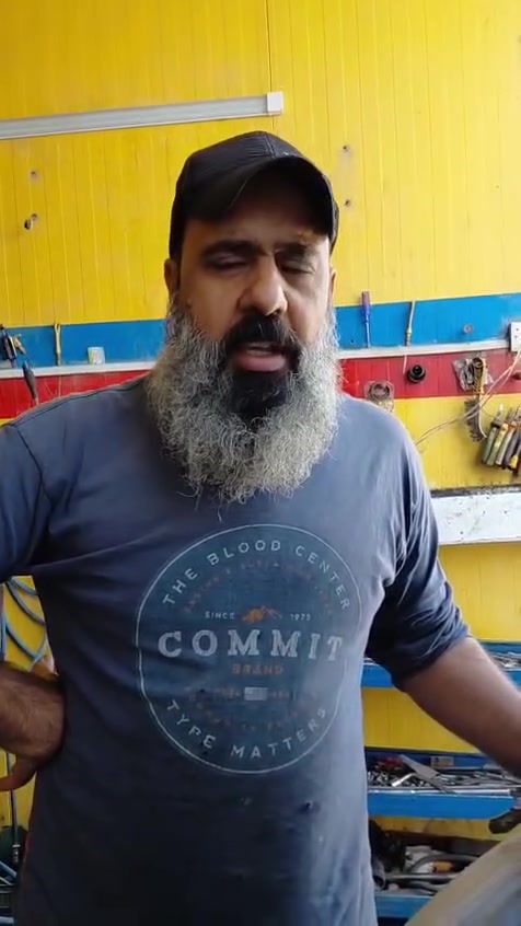 سلام عليكم شباب اني اخوكم سيد جواد الفيتر
هسه فرصتك تستفاد من أقوى العروض وبضمان  سنه حقيقي ✅
 تجفيت جميع السيارات الكورية
 فقط بـ 750,000 د.ع
🛠️ خدماتنا تشمل:
✔️ غسل المحرك بأحدث الأجهزة
✔️ رايمر + لاستيك ولف + كراين
✔️ كازكيت ازبز يروح لدونز 
✔️ تخم رنكات
✔️تخم يطغات
✔️اويل بم
✔️ تخم بساتم
✔️ تخم واشرات
✔️ ماء زيتي
✔️ زيت محرك عالي الجودة
صيانه كل شهر مجانيه 
📍 موقعنا:
بغداد – حي اور قرب جامع الفردوس *********** :
 العرض مفتوح
لا تضيع الفرصة
