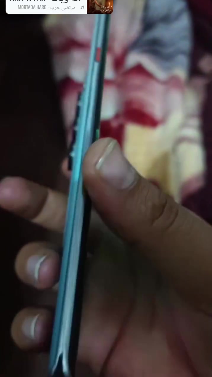 سلام عليكم مبايل حديث مصفح مكفول نضافته 100/100 مستخدم اقل من شهر سعره ب305بي مجال رقم الهاتف *********** شوفه وقتنع الفيديو وتصل المو شراي رجاء رجاء لايتعبني
