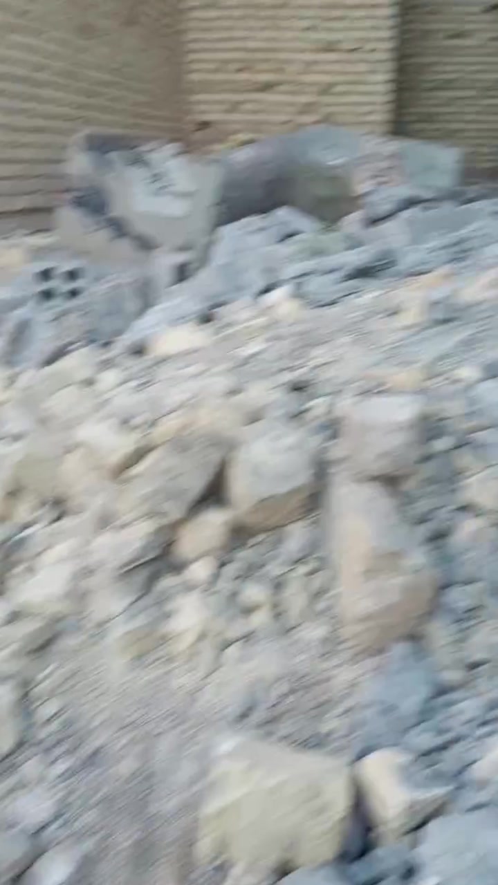 جزء من اعمالنه اليوم تنظيف بيت مستعدون الكافة الاعمال تفليش تكشير البيوت تدخيل وفرش سبيس وحدل وقلع ارضيات من الكاشي تزفيت الارباطات صب باتلو لنتن الاتصال على الرقم ***********

