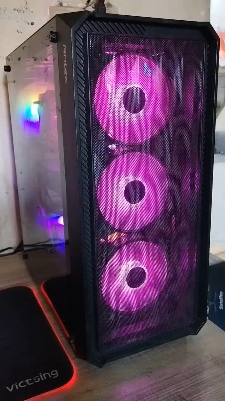 Pc للبيع
مواصفات 
İ5 9600kمعالج
مبرد هوائي كولر ماستر
مذربوردZ390 pro
Gtx1660 Super كارت شاشة
Ram 16 سرعة 3200 قطعة وحدة
M.2 512 king space 
Power ديب كول 600
مع شاشة 75 هرتز 
و ماوس لوجتك 512 
وكيبورد حجم 60 
وماوس باد Rgb
للتفاصيل اكثر. راسلني واتس
***********
مكاني بغداد
