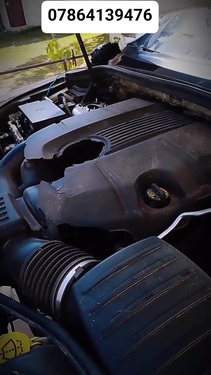 ماكو شي مستحيل بورشة علي العقابي 💪🚗.. السياره جانت عاطله بالشارع ومأيسة، وبفضل الله رجعناها أفضل من الأول! 🛠️✨
ثقتكم هي أساس نجاحنا.. زورونا وشوفوا الفرق بنفسكم 📍🔧" 
العنوان ... بغداد .الحريه . مقابل مطعم ابو ماهر 
هاتف....***********
