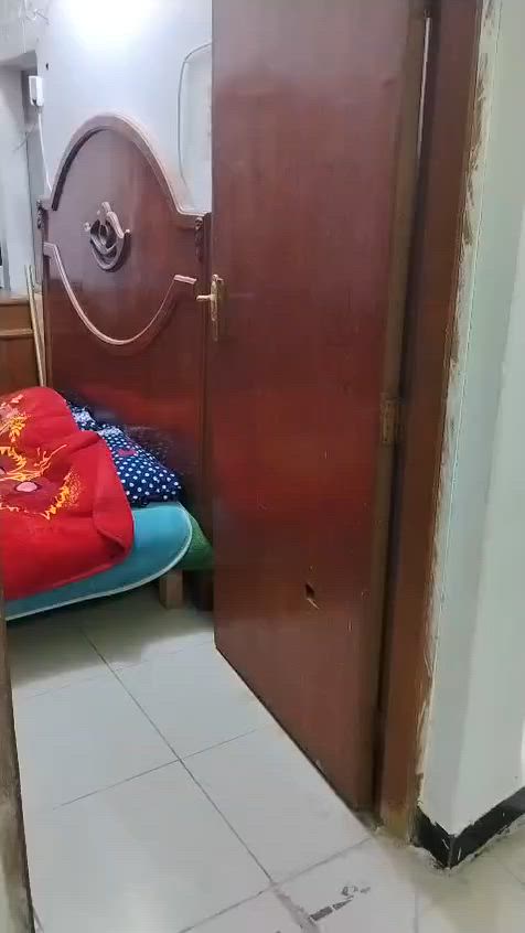 غرفه نوم للبيع صاج السعر ٧٥٠ او بيهة مجال ***********المو شراي لا يتصل
