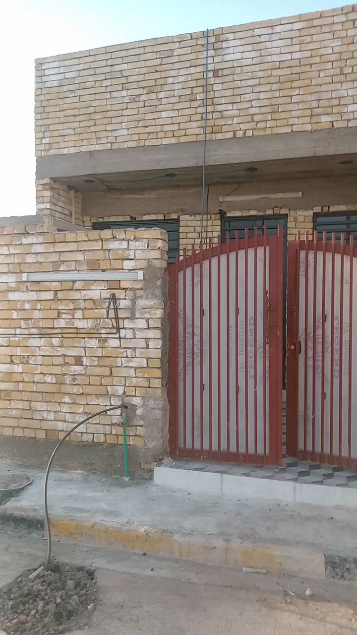 البيت البيع ١٠٠متر السعر ع الخاص ***********
