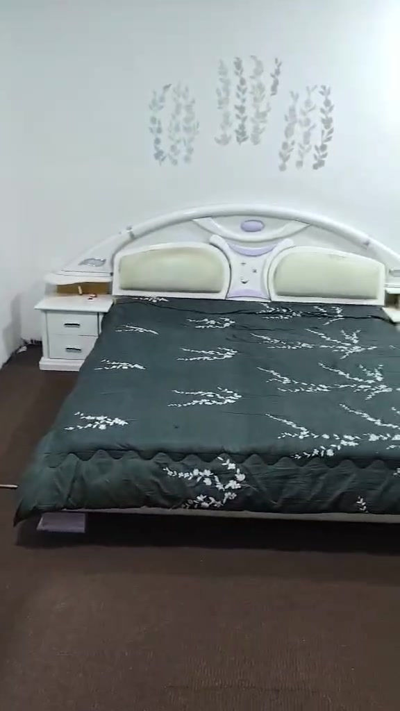 غرفەنوم للبیع 125الف ویادوشک عنوان کرکوک بارودخانە
***********

***********
