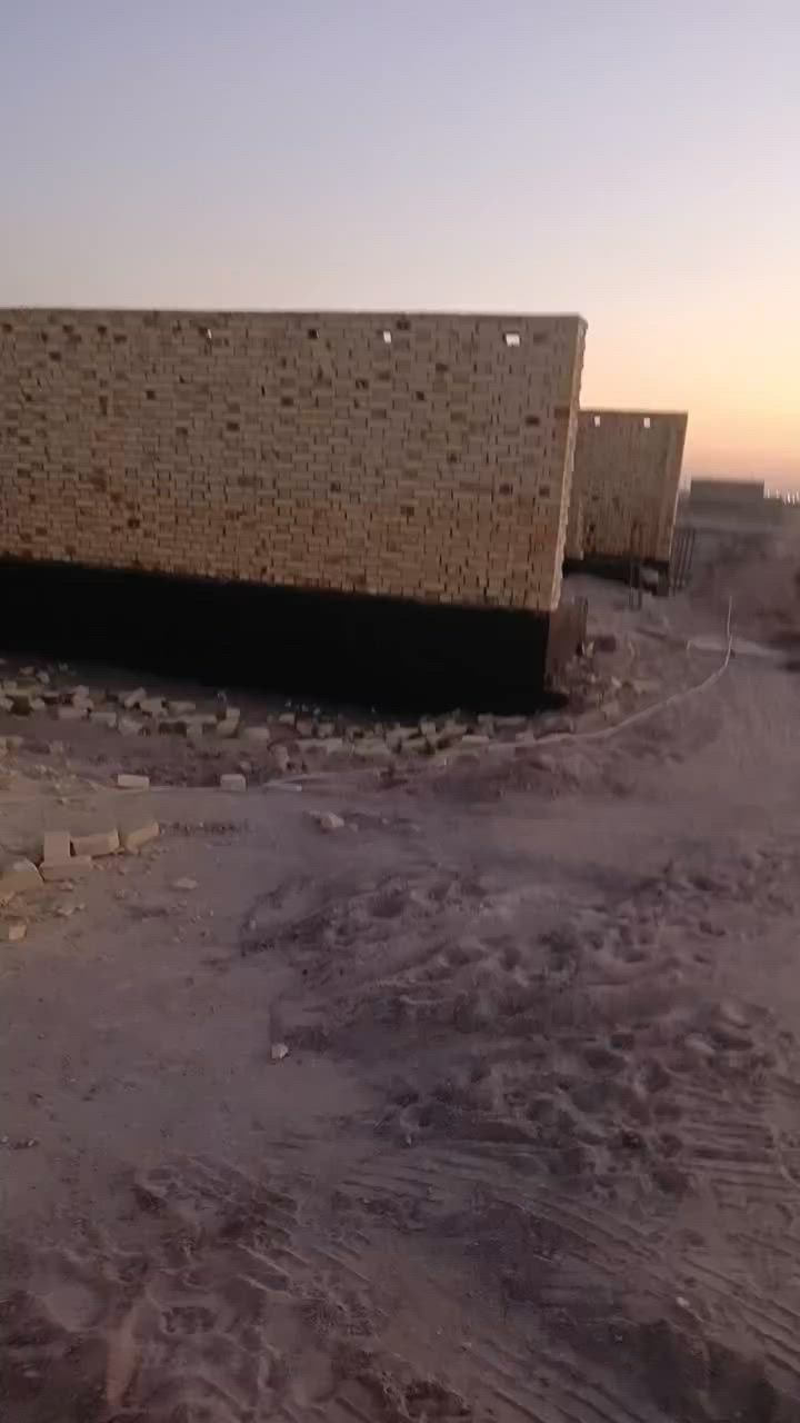 كادر بناء من السماوه شغل يكون الدبل***********
