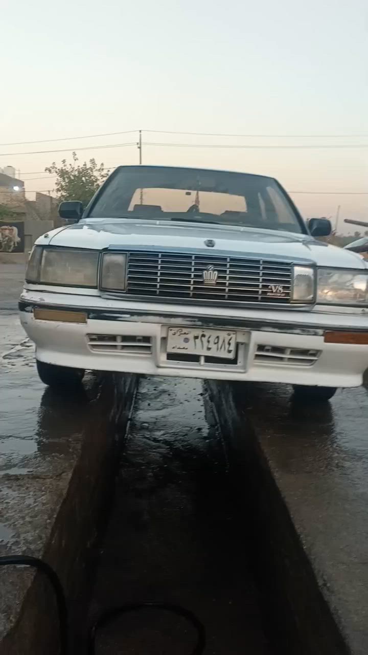 السلام عليكم
سياره هارتوب موديل 90 يسرى بلاد 
مكينه 2500 مكفوله 
كير مكفول 
تبريد شغال 
حداديه يرادله ترتيب 
ضربه بالجاملغ الامامي على البارد تنسحب 
رقم صدامي 
السعر 34 وبيه مجال ابيع صافي 
مكاني بابل 
***********
