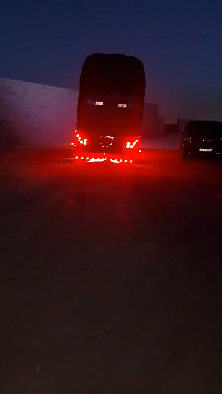 للبيع كفاله عامه كير 130 برميل مكينه 28 موحسن شاصي مكفو حته من الصبغ سنوية جديده رقم الدولي تخم تايرات جديد مكاني حله ***********
