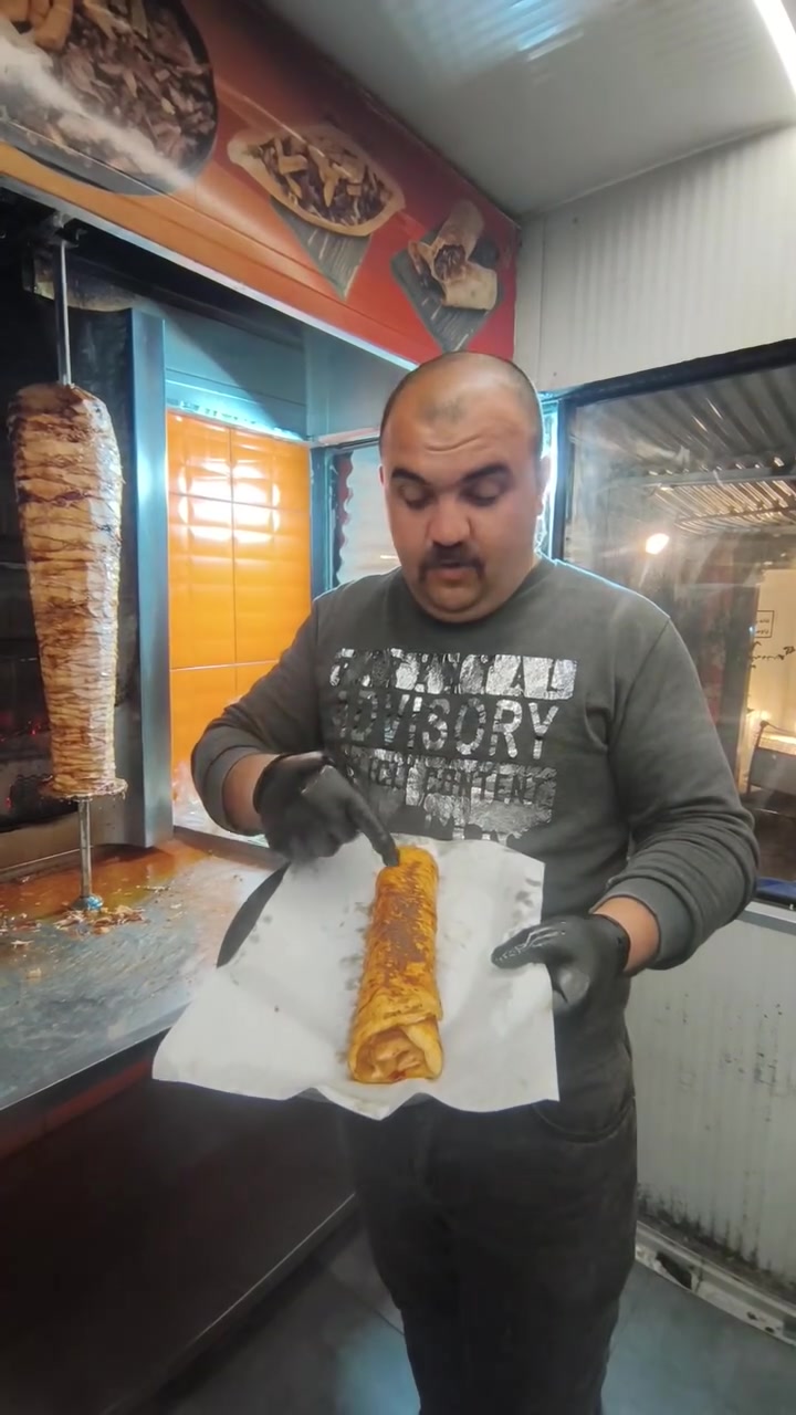 👑 جودة مضمونة وطعم فاخر 👑

استمتع بأطيب دونر،  دجاج متبل بعناية ومشوي بإتقان 🤤🔥
خبز طازج + صوصات مميزة = تجربة ما تتفوّت 😍

✨ الطعم اللي يخلّيك ترجع كل مرة ✨

📍 متوفر يومياً
📞 ***********

#دونر #فنكر_جكن #أكل_سريع #سليمانية #مطاعم @إشارة
