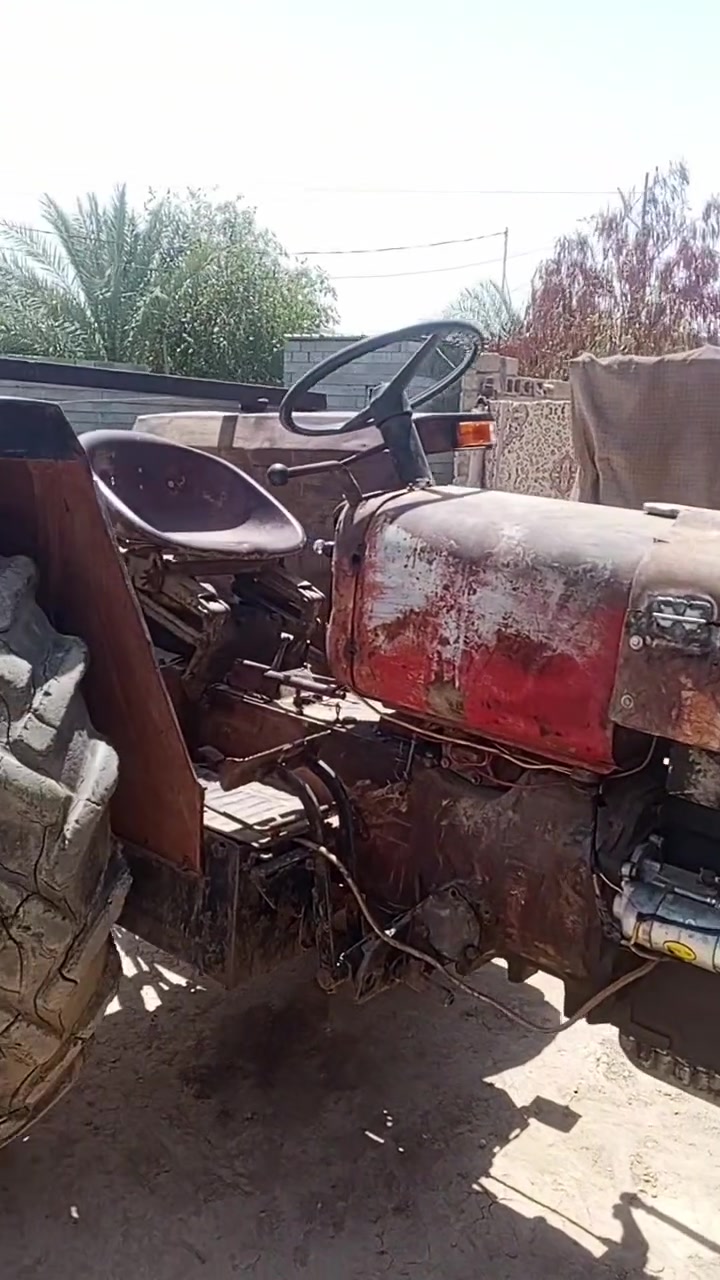 السلام عليكم مكينة عنتر موديل 86 البيع مكينة كامله كهربائيات كامله البيع هيه وغراضه السعر 4 ونص وبيه مجال مكاني ديالى وباقي التفاصيل عله هذا رقم ***********
