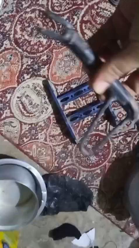 غراض مرتبات دراجه ماكس بس بيهن تراب من الخزن قيم وأخذ باليرضي الله
المكان شطره وهذه رقمي ***********
