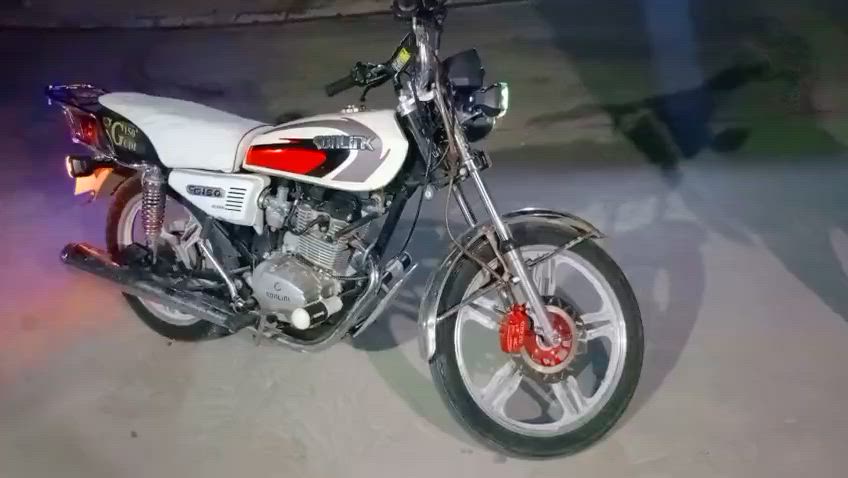 للبيع ماطور سونك مديل 23 ما مفتوح اي عيب مابي كله شغال كهربايات سعر 450 وبيها مجال قليل  مكان جلولاء الوحده رقم ***********
