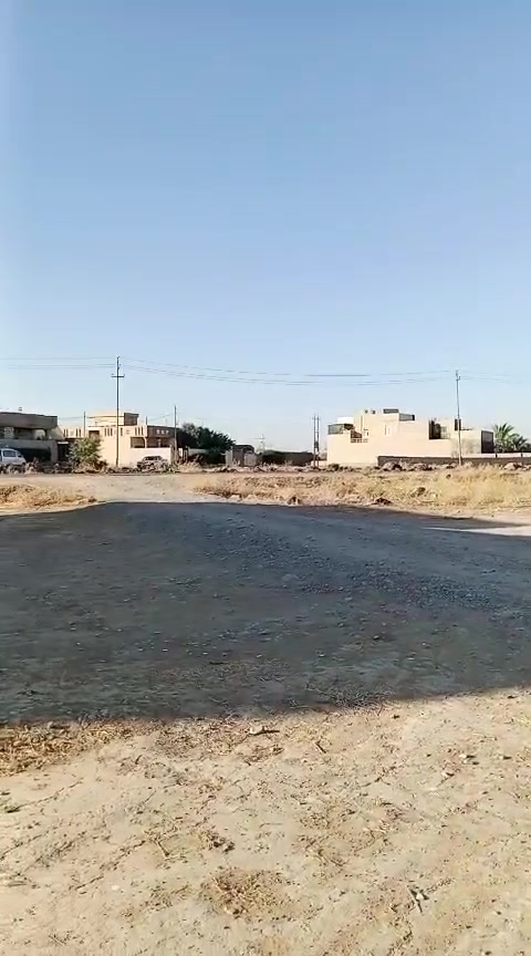 السلام عليكم بيت طابو زراعي  250 متر البراهيميه ميت متر عن الشارع العام قرب سيطرت السايلو 50 وبي مجال
الاستفسار عل رقم ***********
