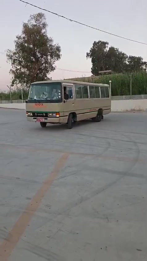 السلام عليكم كوستر للبيع سيارة جاهزه نضيفه حيل محرك بانزين بلادي كير اكسل طخم تاير صدر كله جديد مصفره هيئه وغرامات شرط الوكاله السعر 7سبعه مليون مكان كركوك الحويجه الاستفسار *********** سياره احلى منل صور 

خاص ماكو مكلف بل نشر
