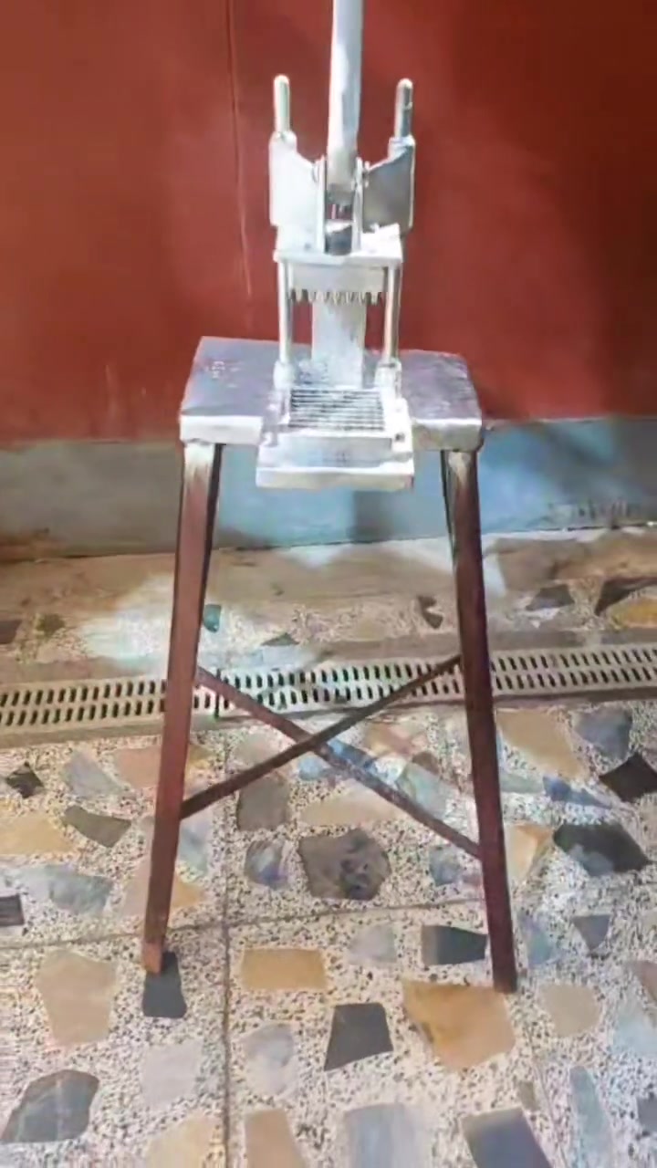 قطاعه فنكر للبيع
بغداد مدينه الصدر 

***********
